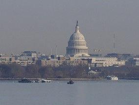 美航管局无限期限制里根国家机场附近直升机飞行