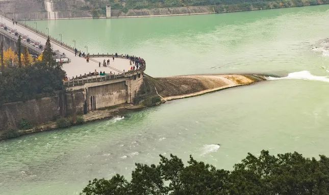 综合防御+等保合规，安全建设就得这么“水灵灵”地搞~